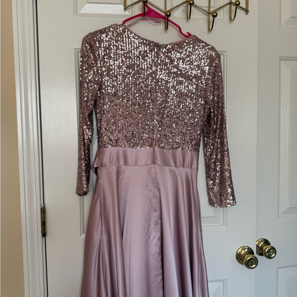Xscape 3/4 Sleeve Sequin Top Stain Ballgown Mauve 12 - Picture 3 of 11